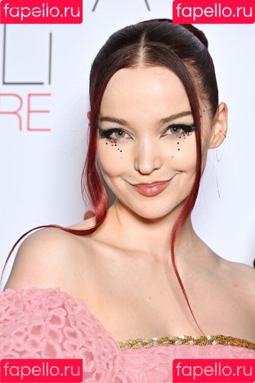Dove Cameron Onlyfans Photo Gallery 