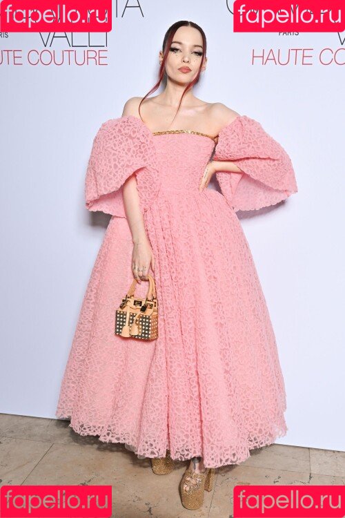 Dove Cameron Onlyfans Photo Gallery 