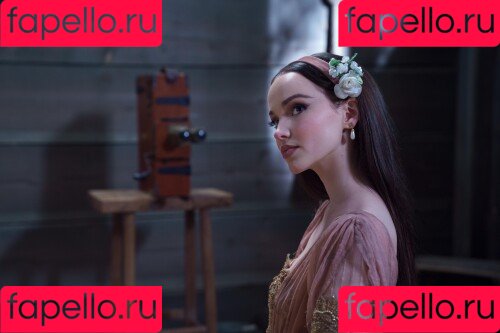 Dove Cameron Onlyfans Photo Gallery 