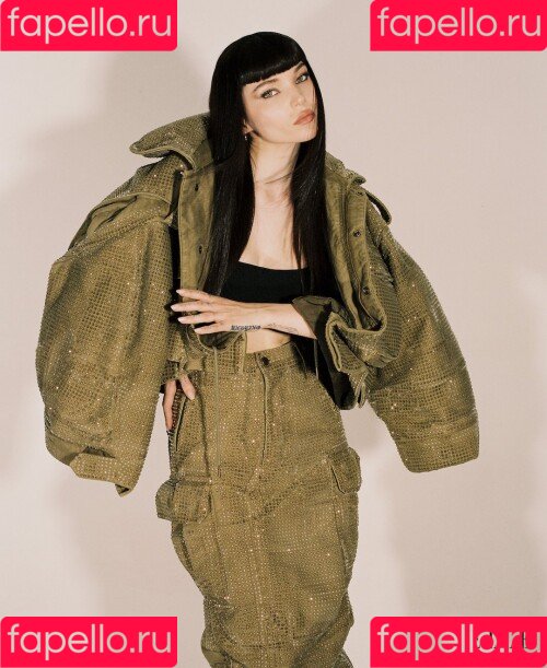 Dove Cameron Onlyfans Photo Gallery 