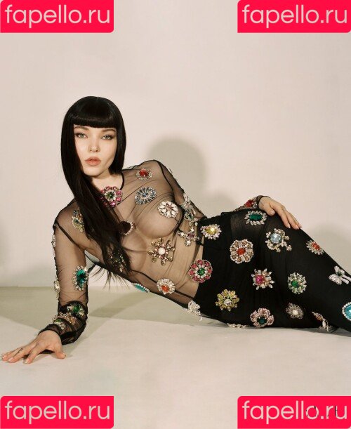 Dove Cameron Onlyfans Photo Gallery 