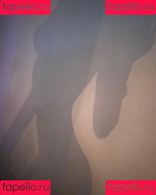 Dove Cameron Onlyfans Photo Gallery 