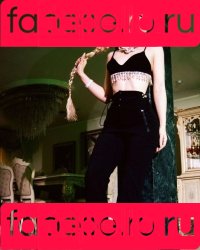 Dove Cameron Onlyfans Photo Gallery 