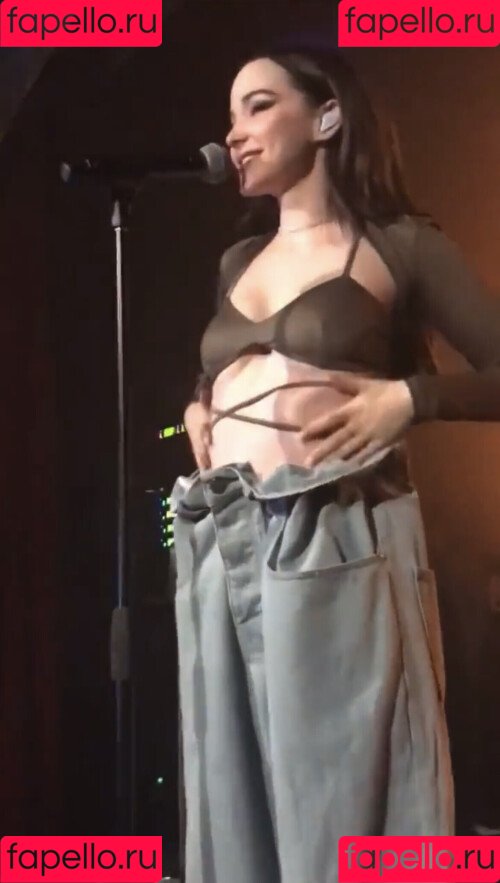 Dove Cameron Onlyfans Photo Gallery 