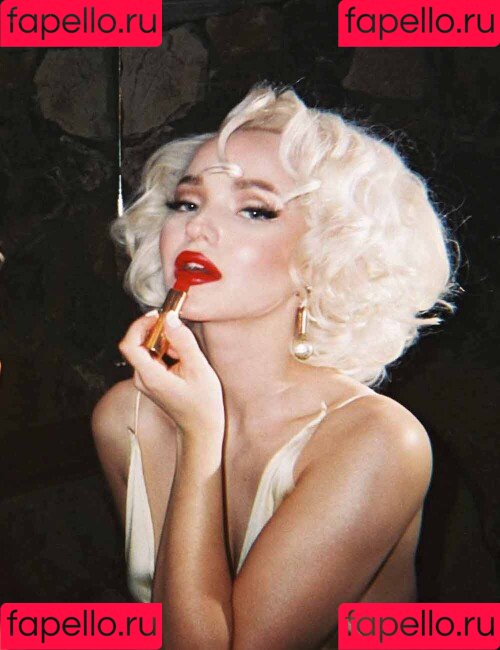 Dove Cameron Onlyfans Photo Gallery 