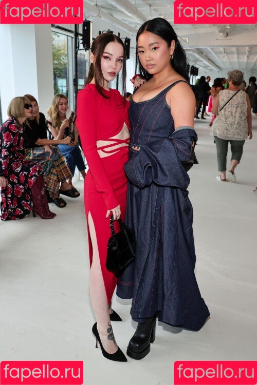 Dove Cameron Onlyfans Photo Gallery 