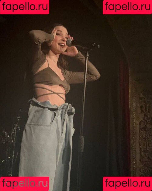 Dove Cameron Onlyfans Photo Gallery 