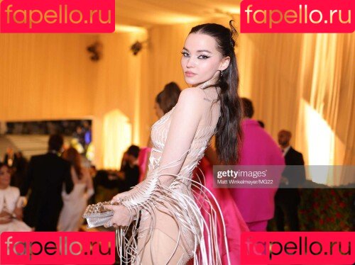 Dove Cameron Onlyfans Photo Gallery 