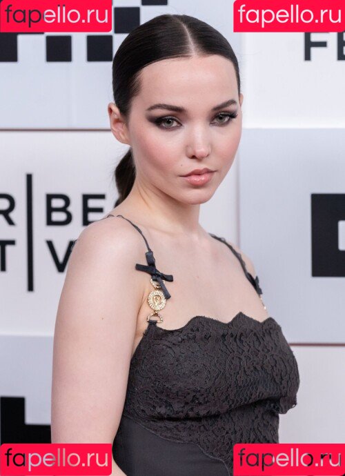 Dove Cameron Onlyfans Photo Gallery 