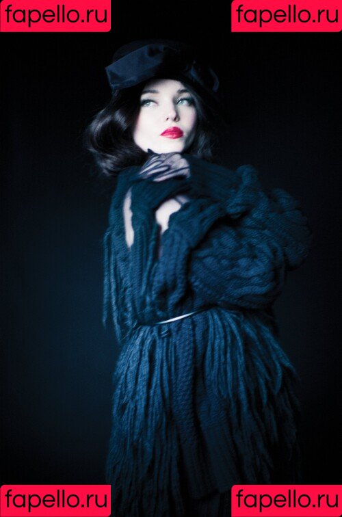 Dove Cameron Onlyfans Photo Gallery 