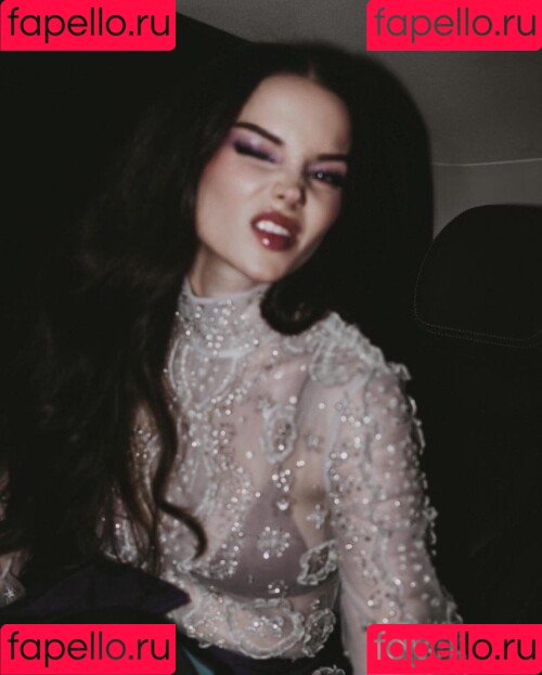 Dove Cameron Onlyfans Photo Gallery 