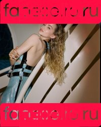 Dove Cameron Onlyfans Photo Gallery 