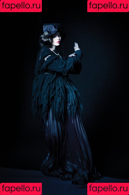 Dove Cameron Onlyfans Photo Gallery 