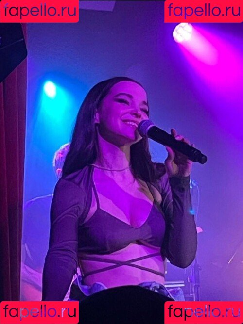 Dove Cameron Onlyfans Photo Gallery 