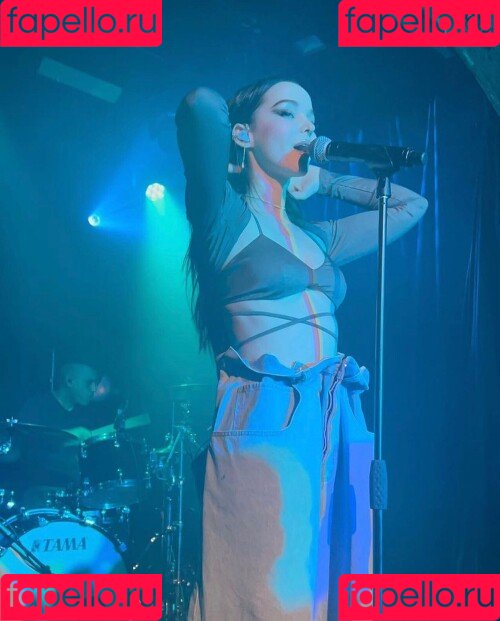 Dove Cameron Onlyfans Photo Gallery 