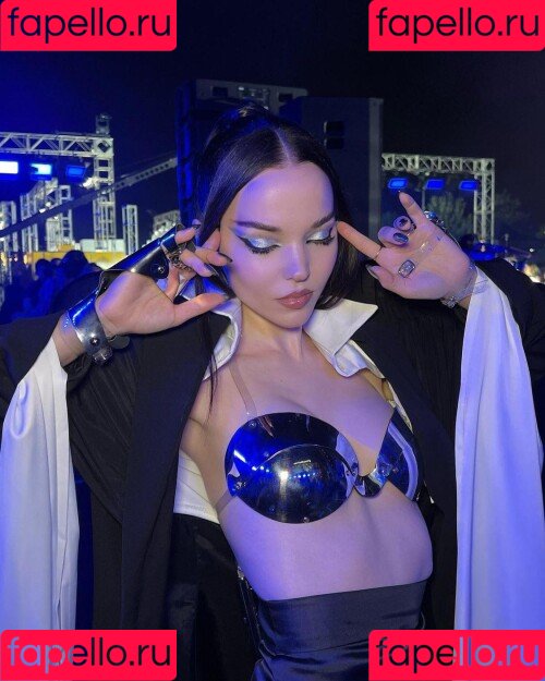 Dove Cameron Onlyfans Photo Gallery 