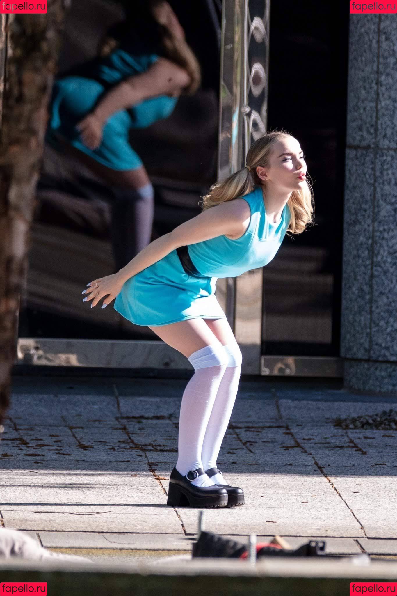 Dove Cameron Onlyfans Photo Gallery 