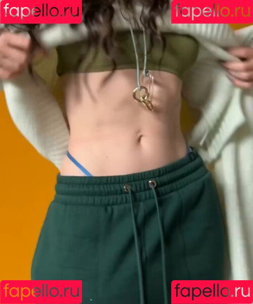 Dove Cameron Onlyfans Photo Gallery 