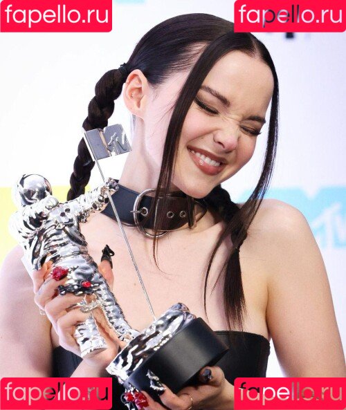 Dove Cameron Onlyfans Photo Gallery 