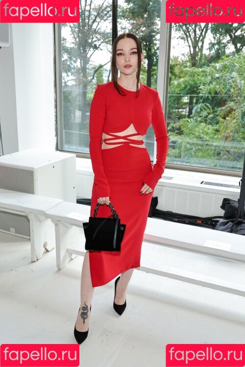 Dove Cameron Onlyfans Photo Gallery 