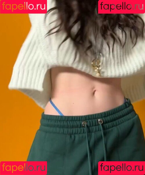 Dove Cameron Onlyfans Photo Gallery 