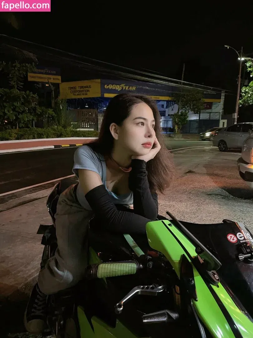 Risanomsyu Onlyfans Photo Gallery 