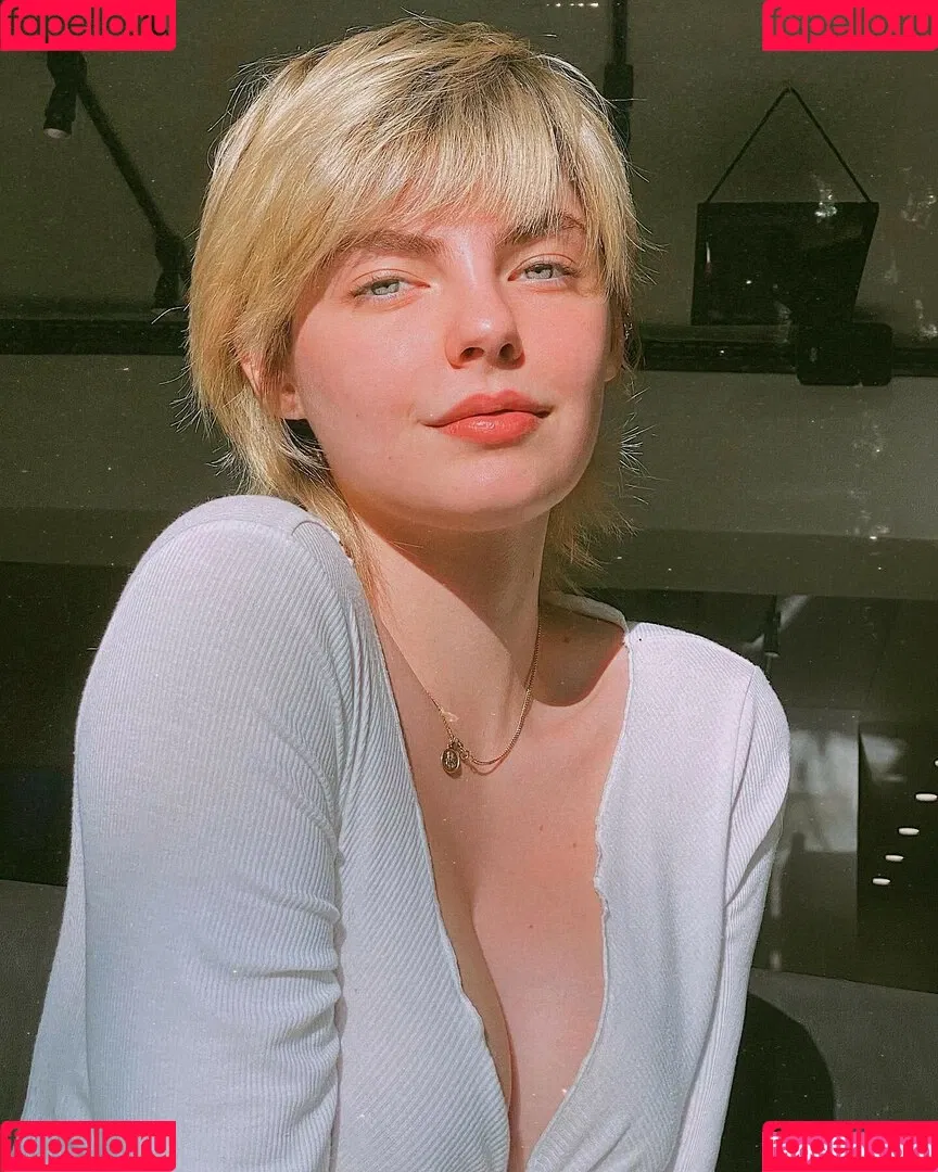 Triz Pariz Onlyfans Photo Gallery 