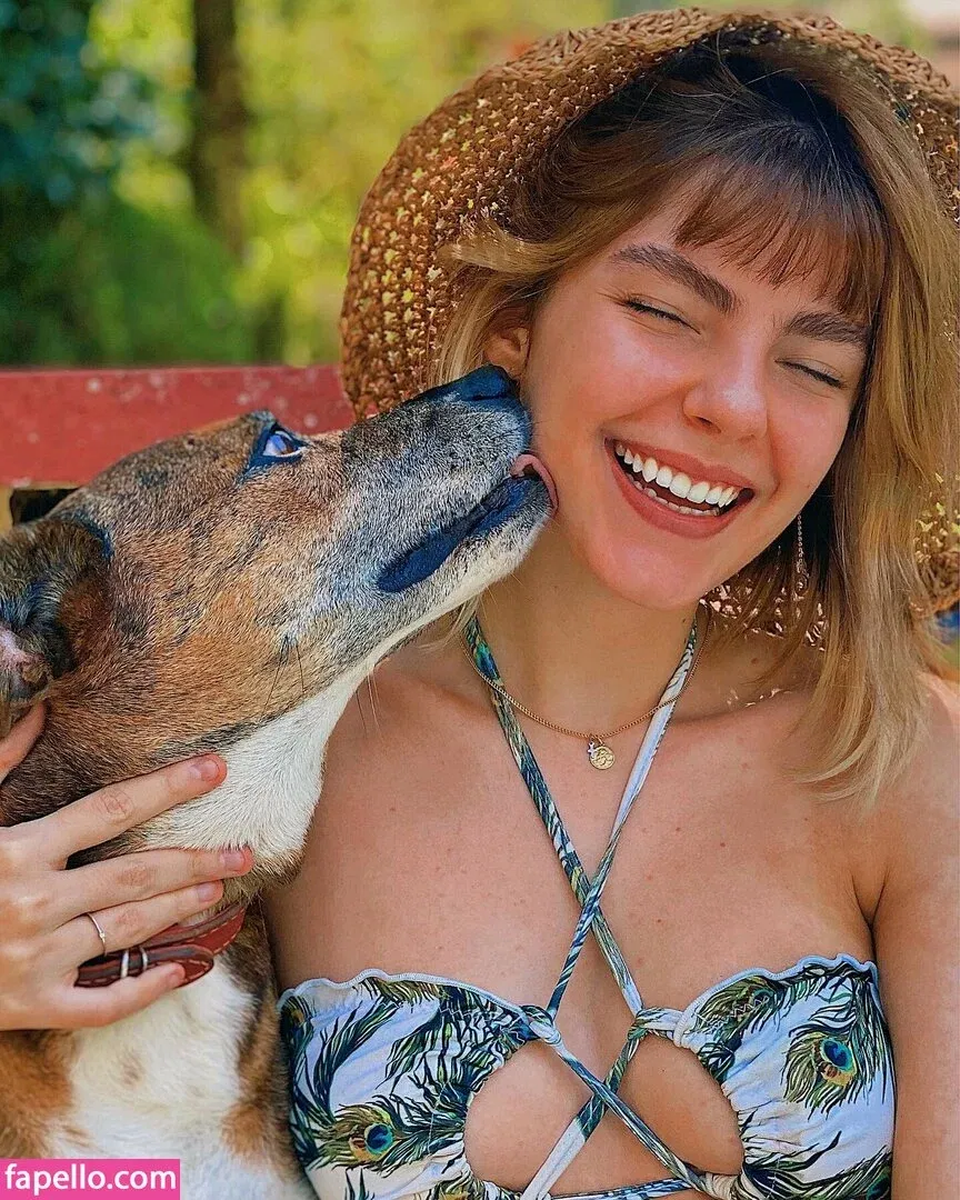 Triz Pariz Onlyfans Photo Gallery 