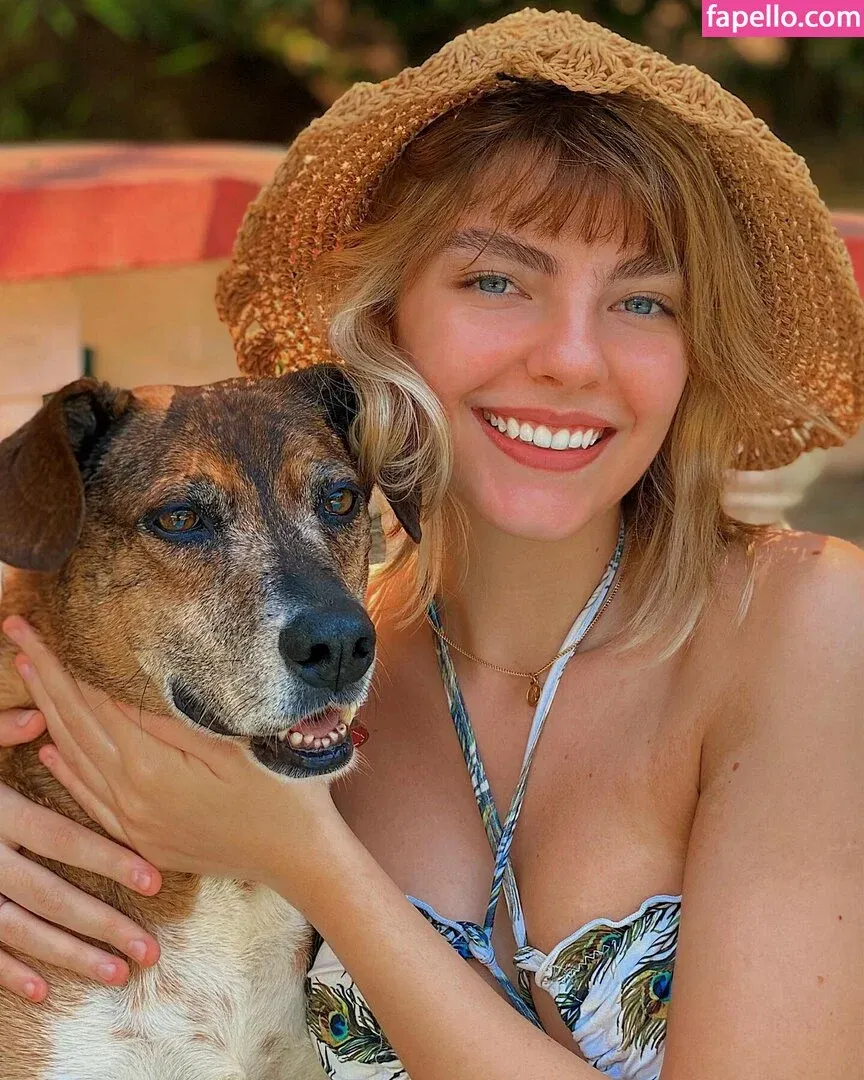 Triz Pariz Onlyfans Photo Gallery 