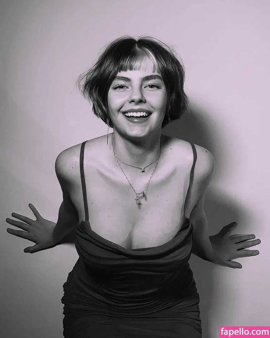 Triz Pariz Onlyfans Photo Gallery 