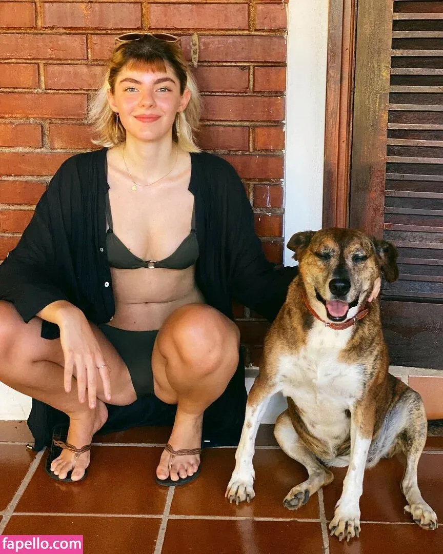 Triz Pariz Onlyfans Photo Gallery 