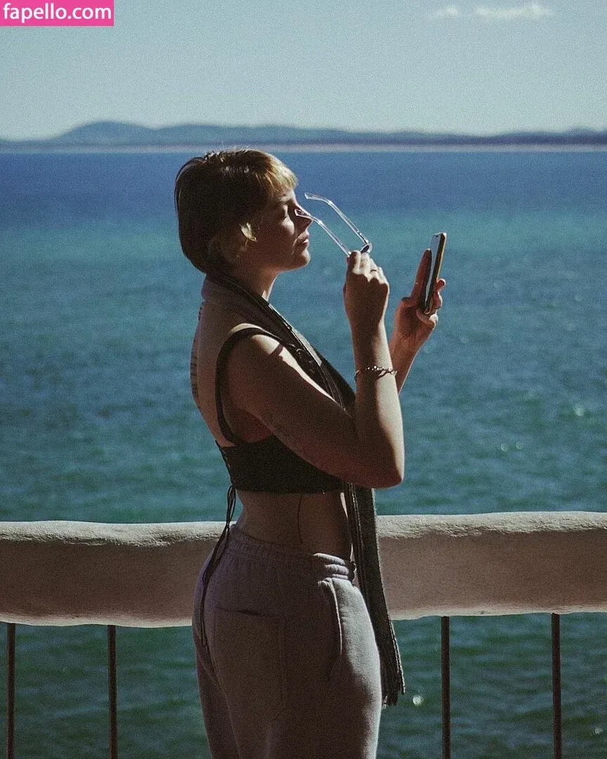 Triz Pariz Onlyfans Photo Gallery 