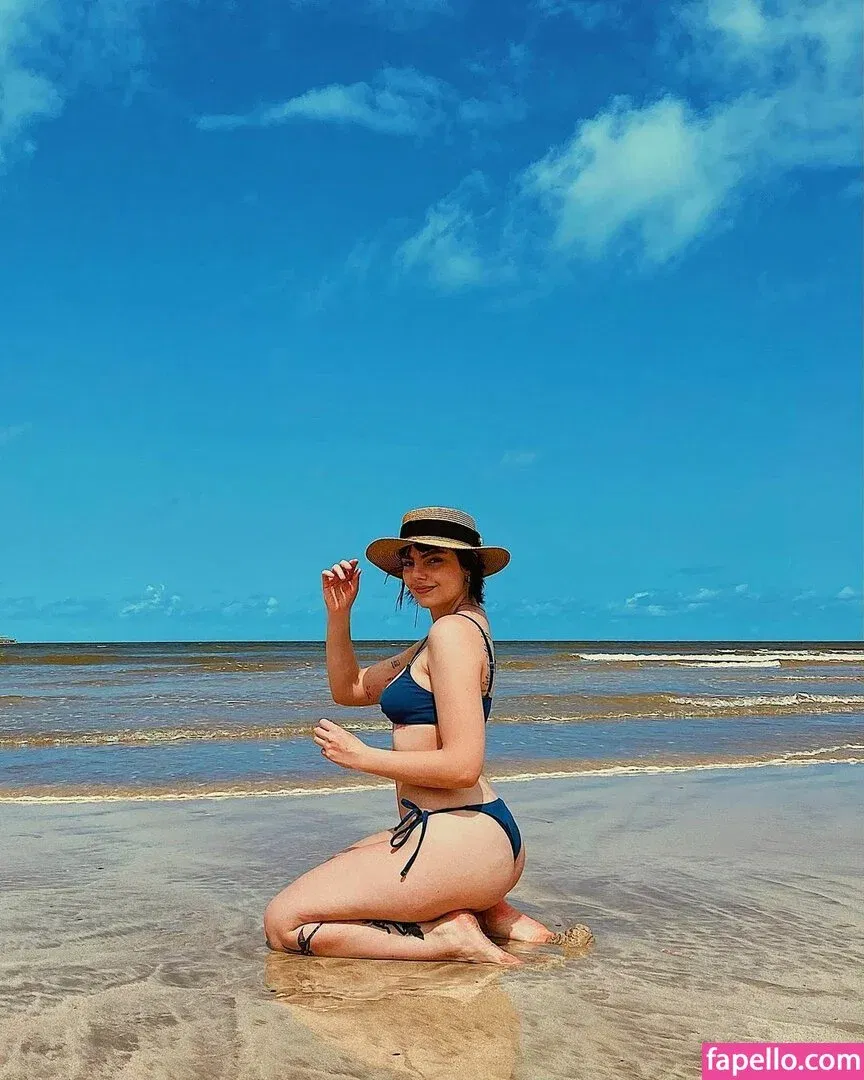 Triz Pariz Onlyfans Photo Gallery 