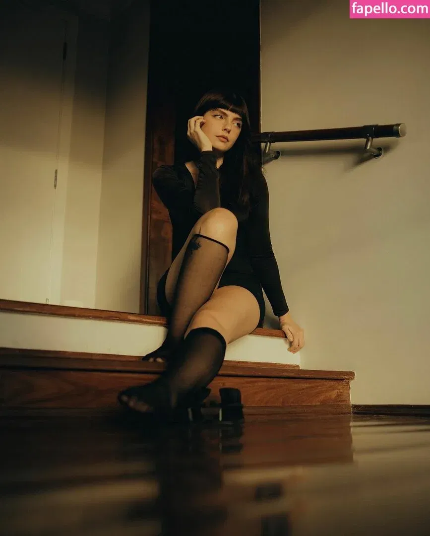 Triz Pariz Onlyfans Photo Gallery 