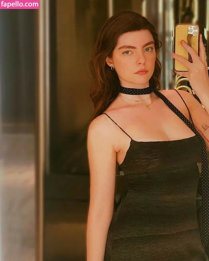 Triz Pariz Onlyfans Photo Gallery 