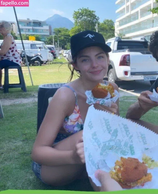 Triz Pariz Onlyfans Photo Gallery 