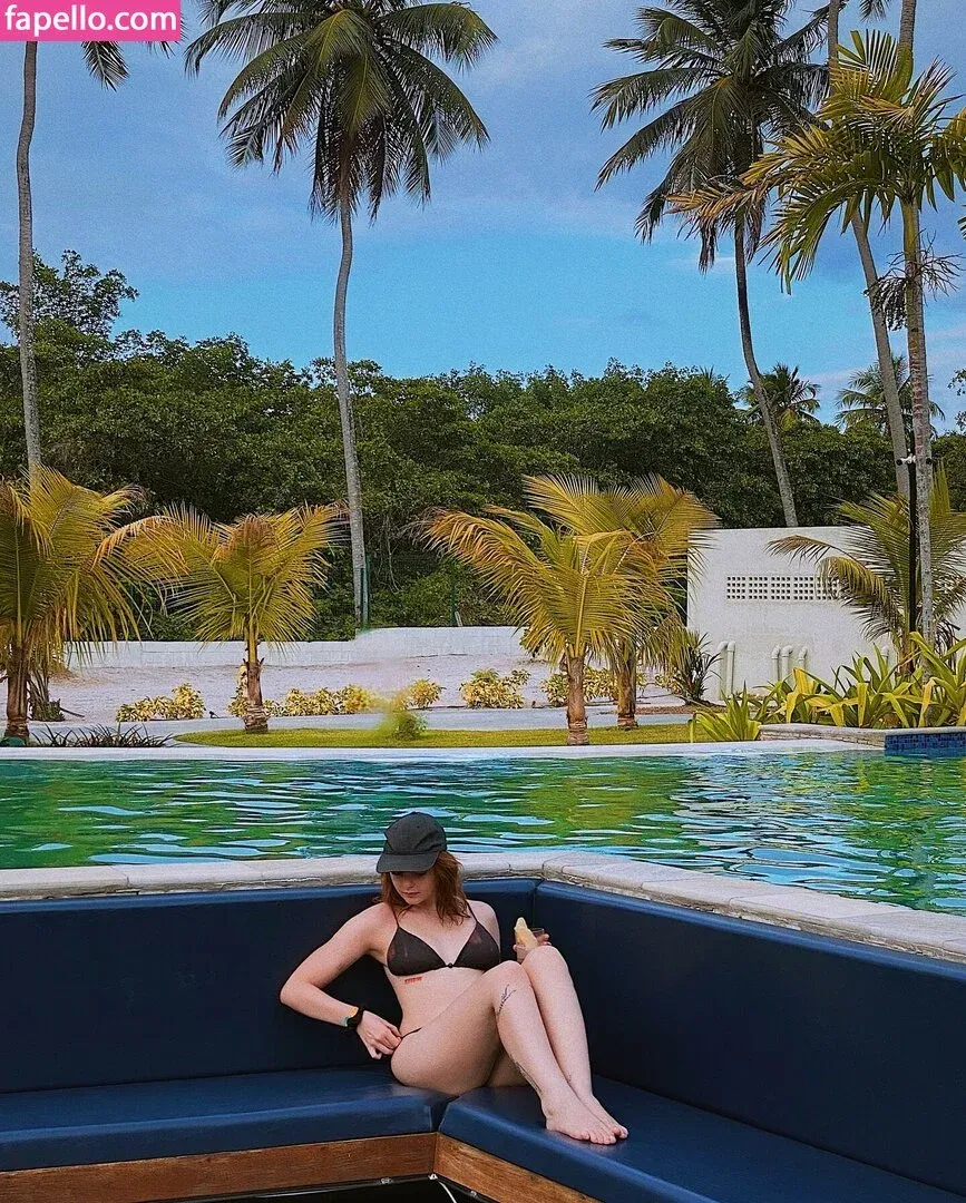 Triz Pariz Onlyfans Photo Gallery 