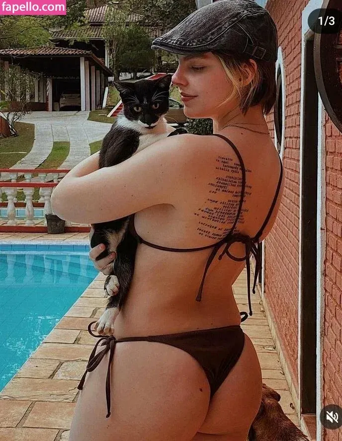 Triz Pariz Onlyfans Photo Gallery 