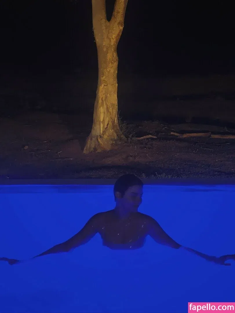 Triz Pariz Onlyfans Photo Gallery 