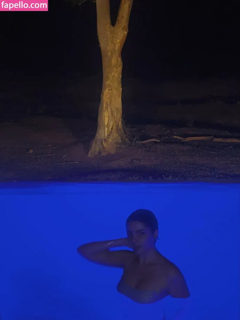 Triz Pariz Onlyfans Photo Gallery 