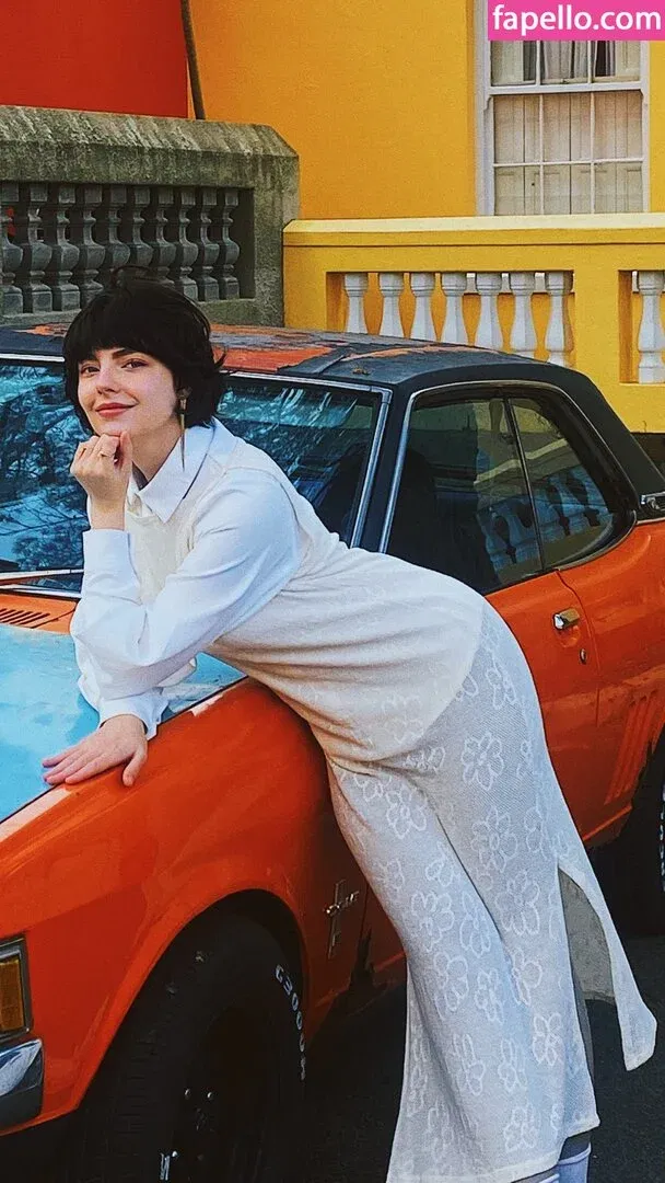 Triz Pariz Onlyfans Photo Gallery 