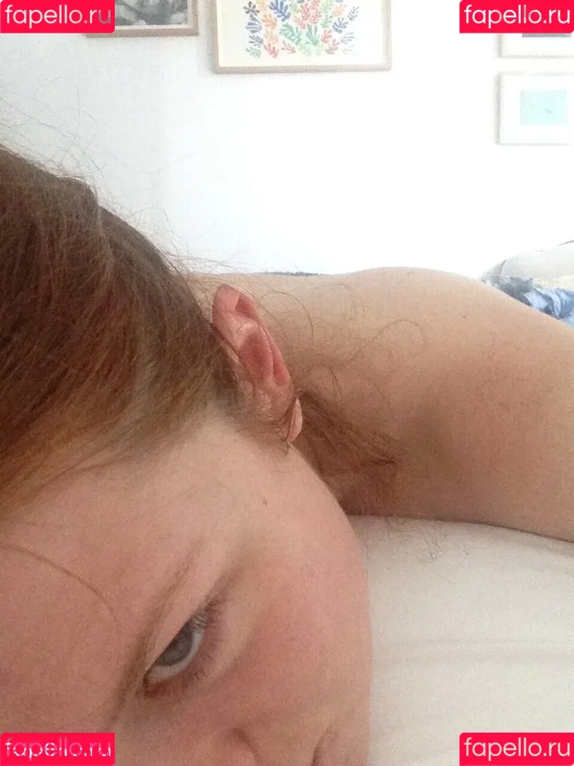 Bonnie Wright Onlyfans Photo Gallery 