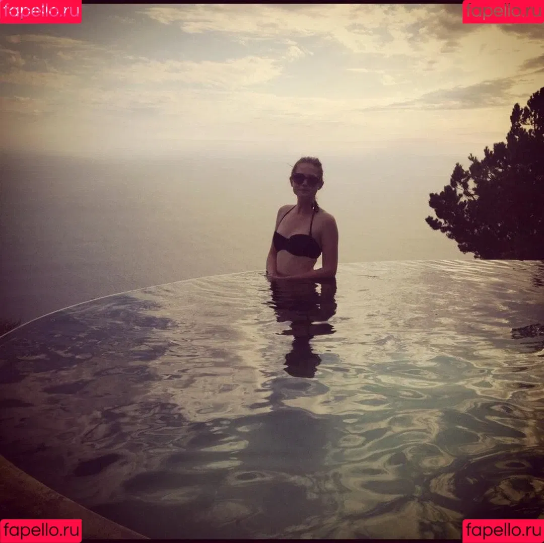 Bonnie Wright Onlyfans Photo Gallery 