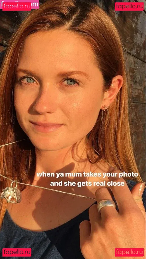 Bonnie Wright Onlyfans Photo Gallery 