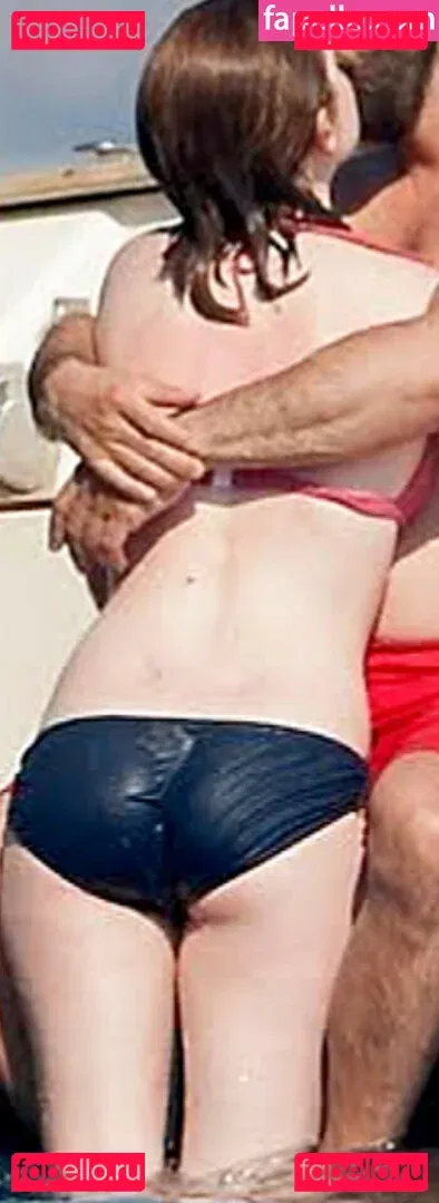 Bonnie Wright Onlyfans Photo Gallery 