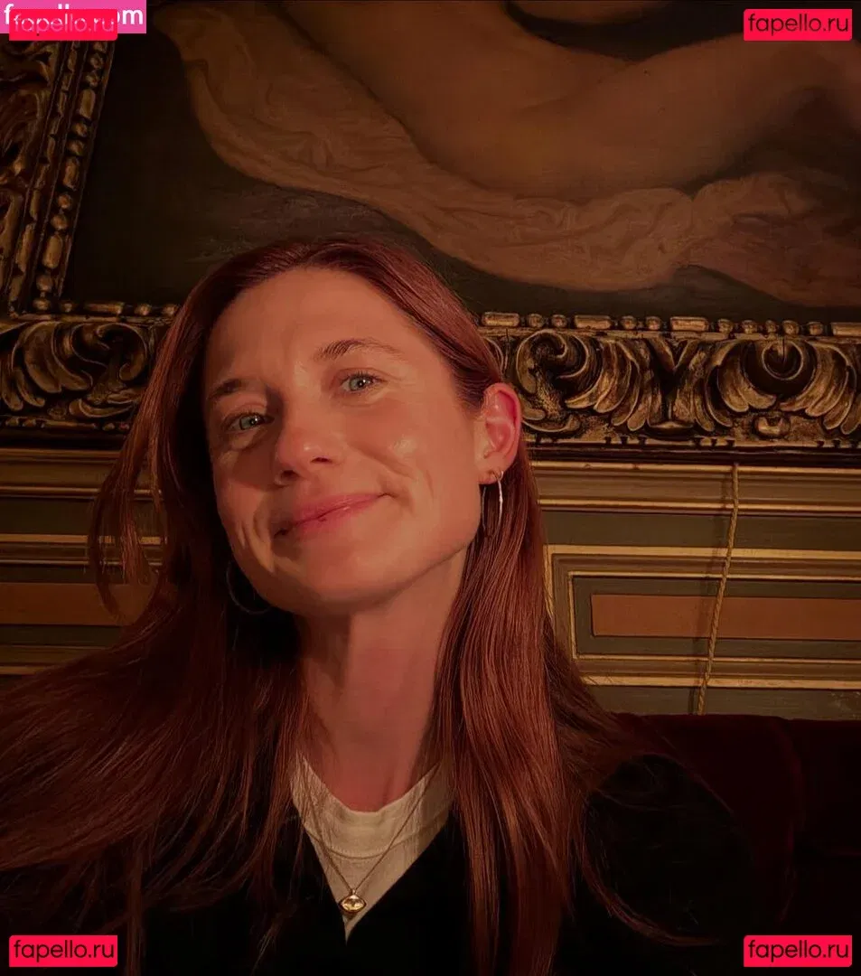 Bonnie Wright Onlyfans Photo Gallery 