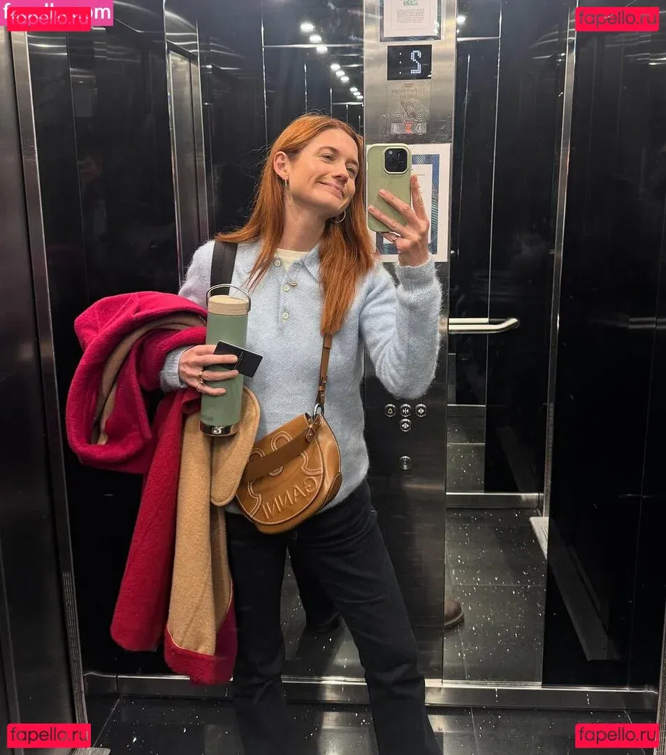 Bonnie Wright Onlyfans Photo Gallery 