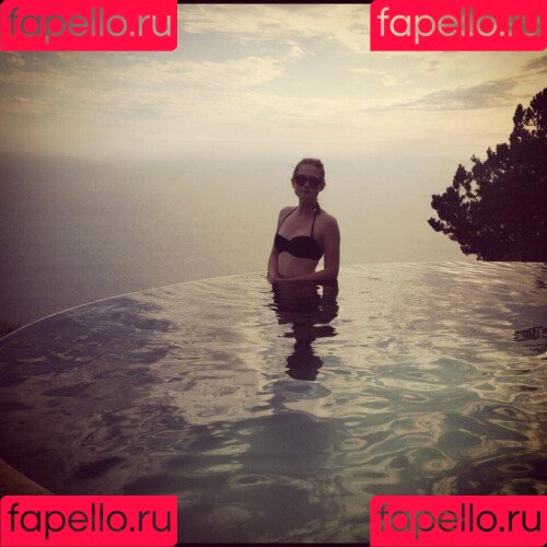 Bonnie Wright Onlyfans Photo Gallery 