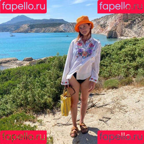 Bonnie Wright Onlyfans Photo Gallery 