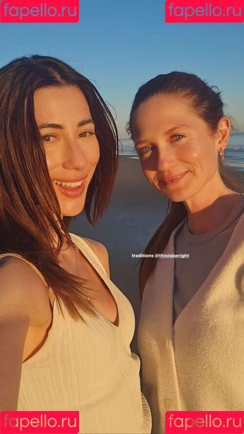 Bonnie Wright Onlyfans Photo Gallery 